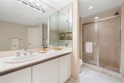 Condo in Aventura, Florida, 3 bedrooms  № 1811587 - photo 22
