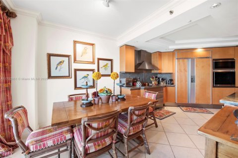 Condo in Aventura, Florida, 3 bedrooms  № 1811587 - photo 17