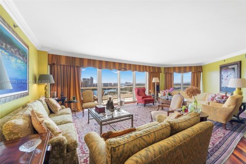 Condo in Aventura, Florida, 3 bedrooms  № 1811587 - photo 7