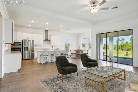 Villa ou maison à louer à Land O' Lakes, Floride: 4 chambres, 246.56 m2 № 1903232 - photo 4