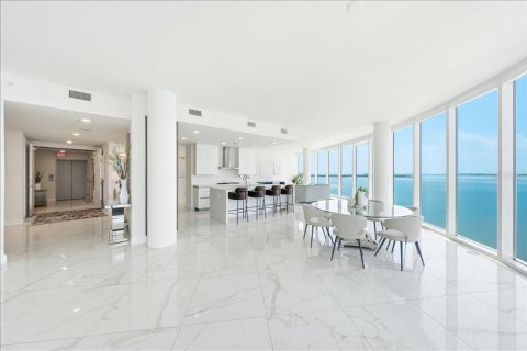 Condo in Tampa, Florida, 3 bedrooms  № 2198899 - photo 6