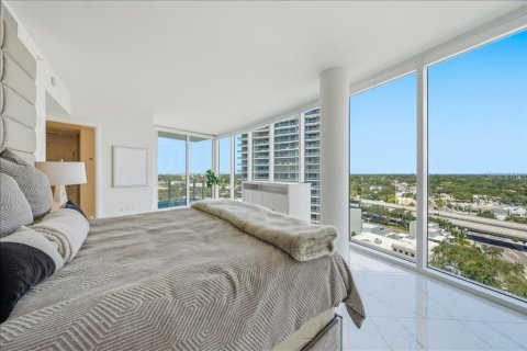 Condo in Tampa, Florida, 3 bedrooms  № 2198899 - photo 25