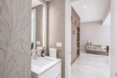 Copropriété à louer à Miami, Floride: 2 chambres, 133.5 m2 № 2168113 - photo 5