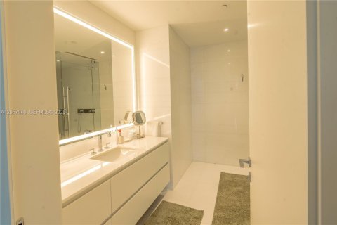 Copropriété à louer à Miami, Floride: 2 chambres, 133.5 m2 № 2168113 - photo 23