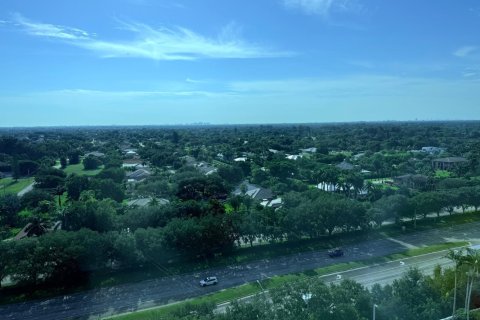 Condo in Sunrise, Florida, 3 bedrooms  № 2278264 - photo 9