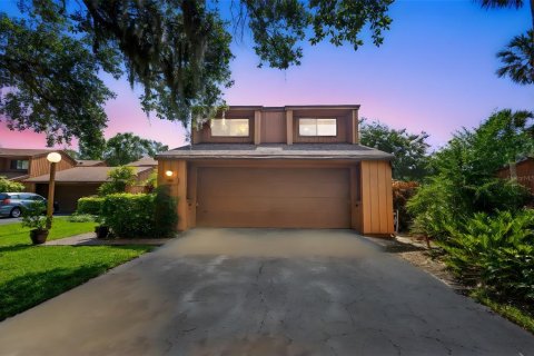 Купить кондоминиум в Санфорд, Флорида 7 комнат, 222.97м2, № 1916104 - фото 1