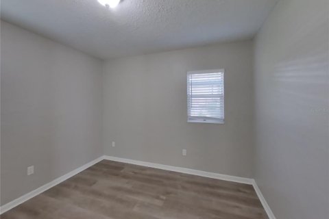 Casa en alquiler en Tampa, Florida, 3 dormitorios, 114.64 m2 № 1910969 - foto 11