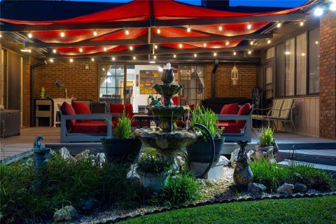House in Ocala, Florida 4 bedrooms, 376.16 sq.m. № 2209687 - photo 6