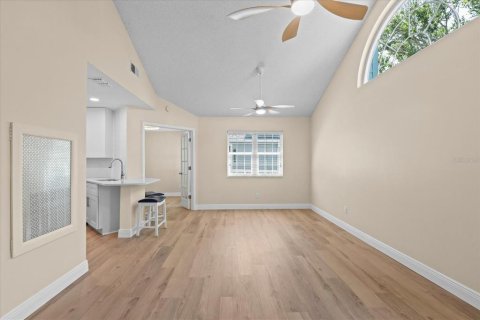 Copropriété à vendre à New Smyrna Beach, Floride: 2 chambres, 80.27 m2 № 1631290 - photo 9