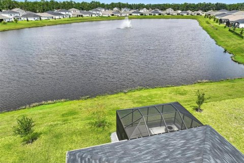 House in Palm Coast, Florida 3 bedrooms, 175.68 sq.m. № 1903847 - photo 6