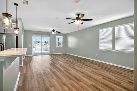 House in Palm Coast, Florida 3 bedrooms, 175.68 sq.m. № 1903847 - photo 12