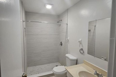 Apartamento en alquiler en Bradenton, Florida, 2 dormitorios, 76.55 m2 № 2230272 - foto 11