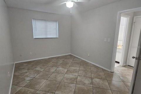 Apartamento en alquiler en Bradenton, Florida, 2 dormitorios, 76.55 m2 № 2230272 - foto 7