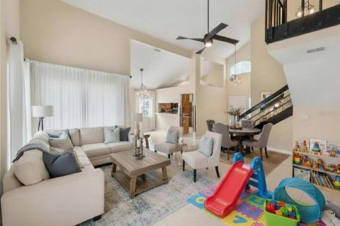 Villa ou maison à vendre à New Port Richey, Floride: 3 chambres, 212.75 m2 № 2091825 - photo 8