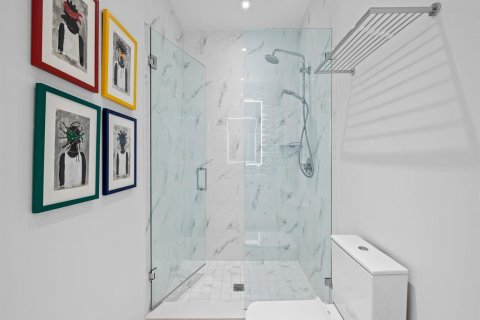 Copropriété à louer à Fort Lauderdale, Floride: 4 chambres, 307.32 m2 № 2407278 - photo 28