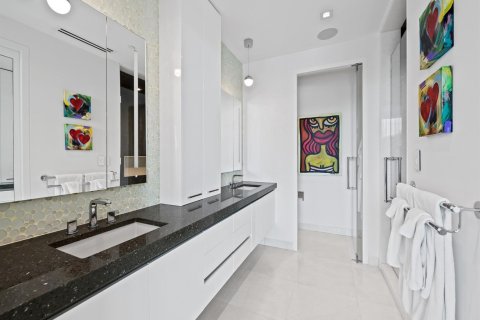 Copropriété à louer à Fort Lauderdale, Floride: 4 chambres, 307.32 m2 № 2407278 - photo 7