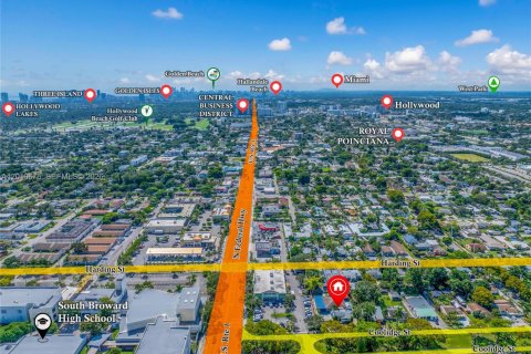 Commercial property in Hollywood, Florida 261.24 sq.m. № 2091027 - photo 29