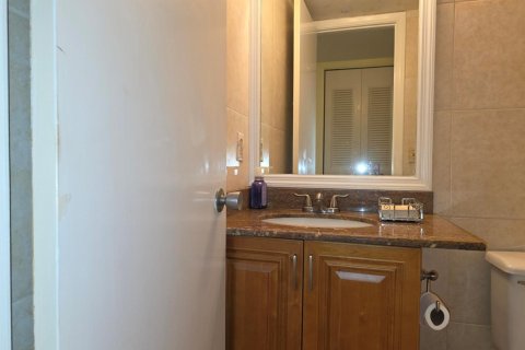 Copropriété à vendre à West Palm Beach, Floride: 1 chambre, 63.55 m2 № 2177328 - photo 17