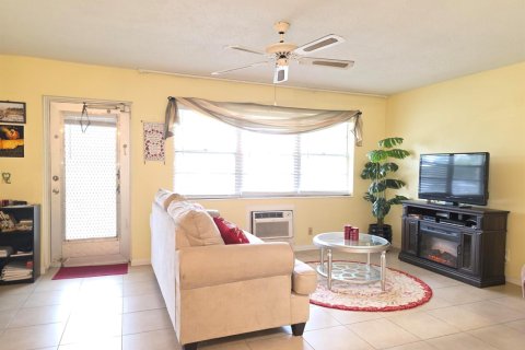 Copropriété à vendre à West Palm Beach, Floride: 1 chambre, 63.55 m2 № 2177328 - photo 9
