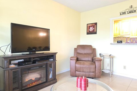 Copropriété à vendre à West Palm Beach, Floride: 1 chambre, 63.55 m2 № 2177328 - photo 5