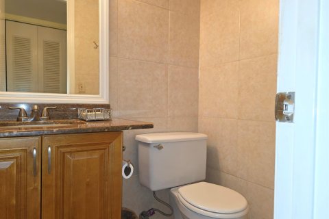 Copropriété à vendre à West Palm Beach, Floride: 1 chambre, 63.55 m2 № 2177328 - photo 19