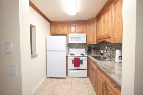 Condo à West Palm Beach, Floride, 1 chambre  № 2177328