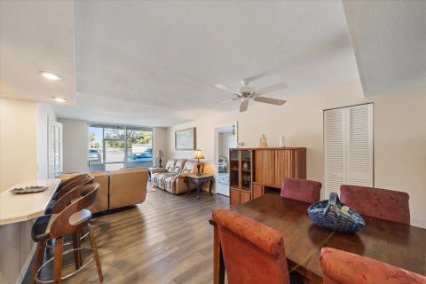 Copropriété à vendre à Venice, Floride: 2 chambres, 83.8 m2 № 2092634 - photo 9