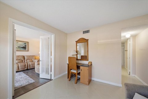 Copropriété à vendre à Venice, Floride: 2 chambres, 83.8 m2 № 2092634 - photo 17