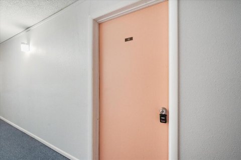 Copropriété à vendre à Venice, Floride: 2 chambres, 83.8 m2 № 2092634 - photo 3