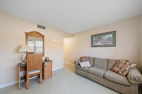 Copropriété à vendre à Venice, Floride: 2 chambres, 83.8 m2 № 2092634 - photo 15