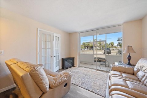 Copropriété à vendre à Venice, Floride: 2 chambres, 83.8 m2 № 2092634 - photo 4