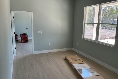 Villa ou maison à vendre à Deltona, Floride: 4 chambres, 204.38 m2 № 2105869 - photo 6