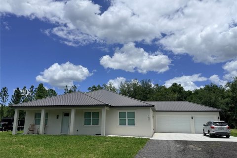 Villa ou maison à vendre à Deltona, Floride: 4 chambres, 204.38 m2 № 2105869 - photo 2