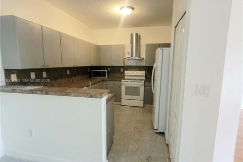 Copropriété à louer à Miramar, Floride: 3 chambres, 134.24 m2 № 2071349 - photo 14