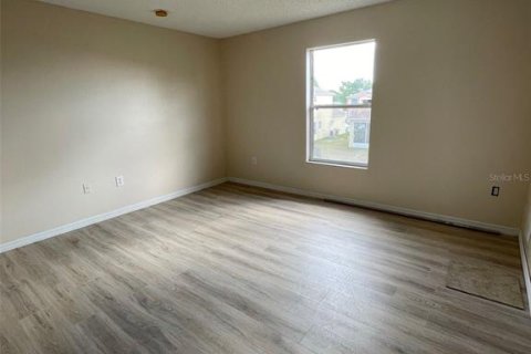 Villa ou maison à louer à Kissimmee, Floride: 4 chambres, 200.85 m2 № 2358189 - photo 9