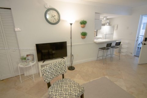 Appartement à louer à Miami Beach, Floride: 1 chambre, 44.59 m2 № 1961801 - photo 3