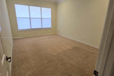 House in Boynton Beach, Florida 3 bedrooms, 198.9 sq.m. № 1864897 - photo 10
