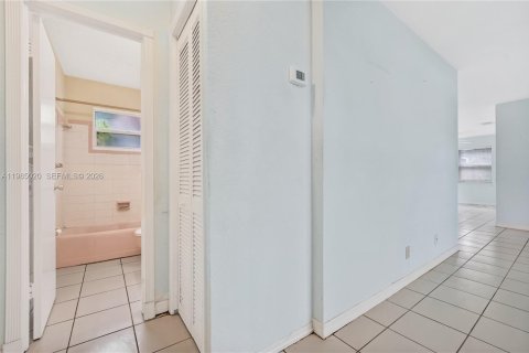 Casa en venta en Deerfield Beach, Florida, 2 dormitorios, 107.77 m2 № 2046560 - foto 22