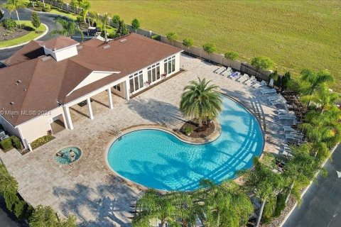 Townhouse in Kissimmee, Florida 3 bedrooms № 1883787 - photo 14