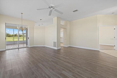 Villa ou maison à vendre à Englewood, Floride: 3 chambres, 199.65 m2 № 1515784 - photo 5