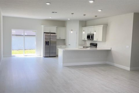 House in Ocala, Florida 4 bedrooms, 170.29 sq.m. № 1885131 - photo 2