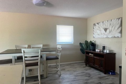 Casa en venta en Port Charlotte, Florida, 3 dormitorios, 165.83 m2 № 1512937 - foto 12