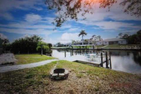 Casa en venta en Port Charlotte, Florida, 3 dormitorios, 165.83 m2 № 1512937 - foto 7