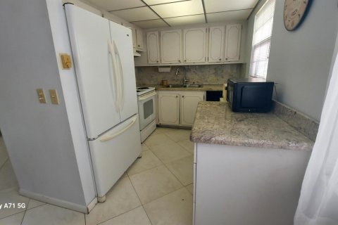 Condo in Boca Raton, Florida, 2 bedrooms № 2275037 - photo 6