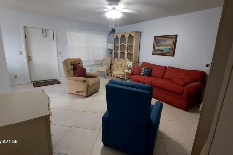 Condo in Boca Raton, Florida, 2 bedrooms № 2275037 - photo 19