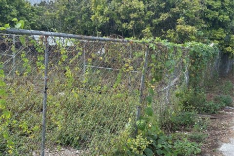 Immobilier commercial à vendre à Miami, Floride № 1983922 - photo 8