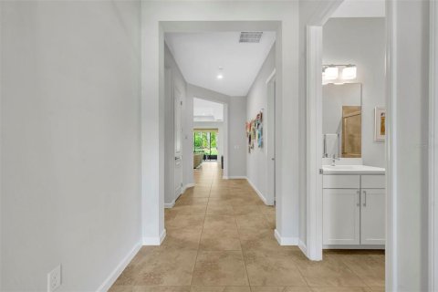 House in DeLand, Florida 3 bedrooms, 178.93 sq.m. № 1838054 - photo 3