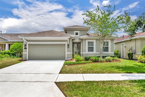 House in DeLand, Florida 3 bedrooms, 178.93 sq.m. № 1838054 - photo 1