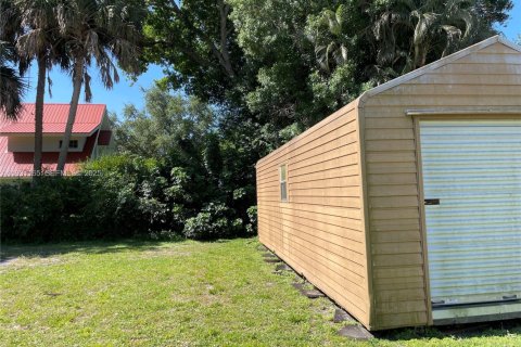 Villa ou maison à vendre à Clewiston, Floride: 4 chambres № 1989558 - photo 5