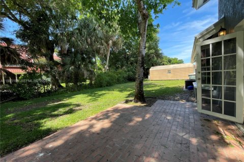Villa ou maison à vendre à Clewiston, Floride: 4 chambres № 1989558 - photo 23